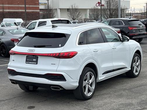 2025 Audi Q5 Premium Plus TFSI quattro S tronic
