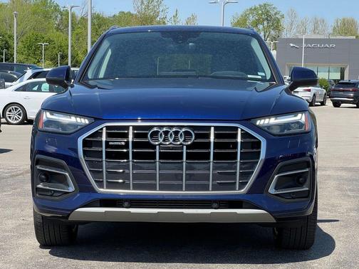 Navarra Blue Metallic 2021 Audi Q5 45 Prestige