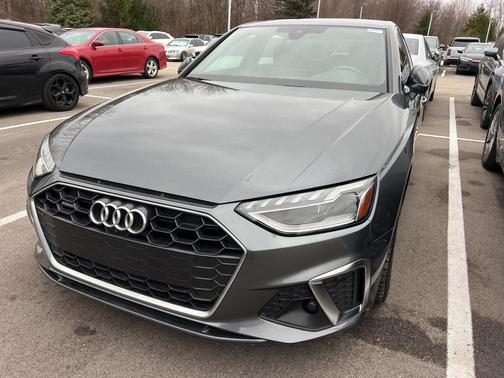2022 Audi A4 45 S line Premium Plus