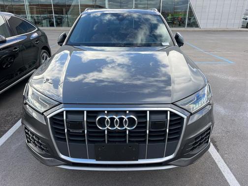 2021 Audi Q7 55 Prestige