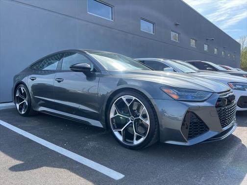 2025 Audi RS 7 4.0T Performance