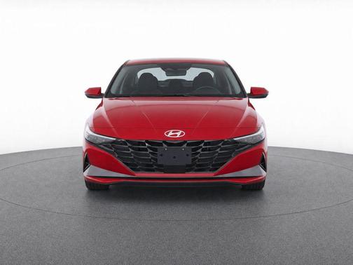 Scarlet Red Pearl 2023 Hyundai ELANTRA Limited