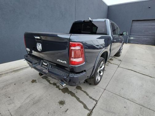 Maximum Steel Metallic Clearcoat 2021 RAM 1500 Longhorn