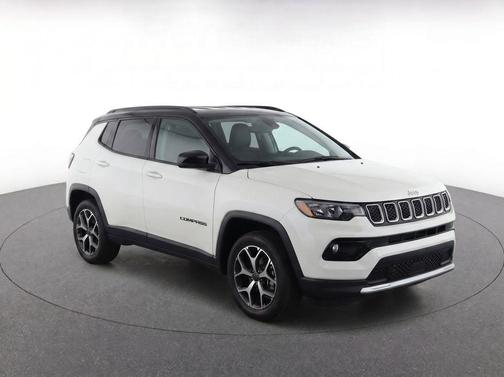 Bright White Clearcoat 2024 Jeep Compass Limited