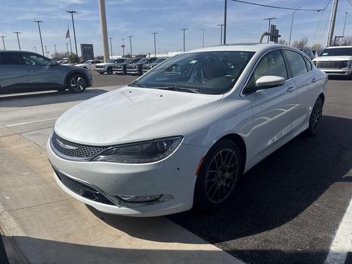 Lunar White Tri-Coat Pearl 2015 Chrysler 200 C