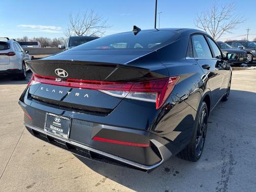 2026 Hyundai ELANTRA Sport