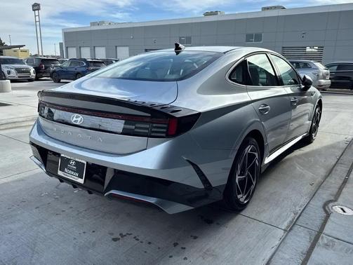 2026 Hyundai SONATA SEL