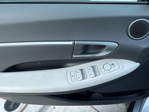 Aero Silver 2026 Hyundai SONATA SEL