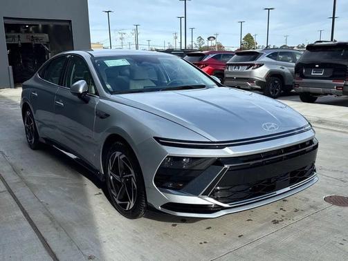 Aero Silver 2026 Hyundai SONATA SEL