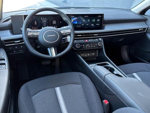 2025 Hyundai SONATA Hybrid SE