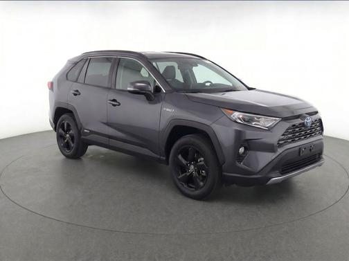 Midnight Black Metallic 2021 Toyota RAV4 Hybrid SE