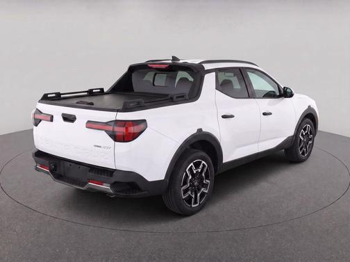 Atlas White 2025 Hyundai SANTA CRUZ Limited