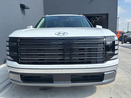 Creamy White Pearl 2026 Hyundai PALISADE SEL 7P
