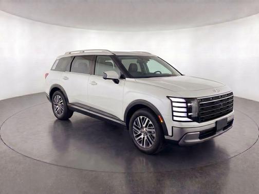 Creamy White Pearl 2026 Hyundai PALISADE SEL 7P