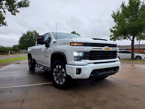 Summit White 2024 Chevrolet Silverado 3500 LT