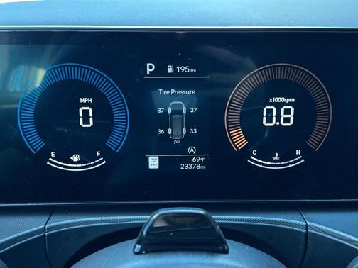 2025 Hyundai SANTA FE SEL 2.4