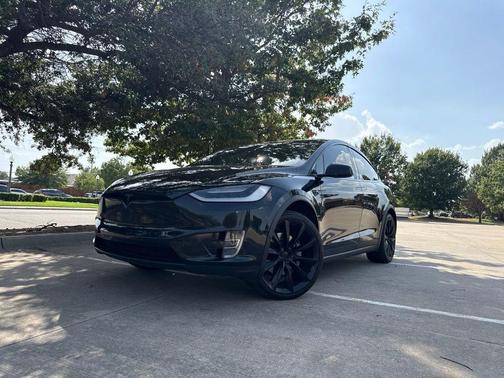 Black 2018 Tesla Model X 75D