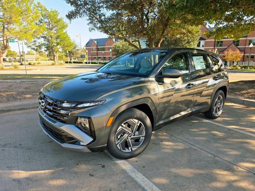 Amazon Gray 2026 Hyundai TUCSON Hybrid SE