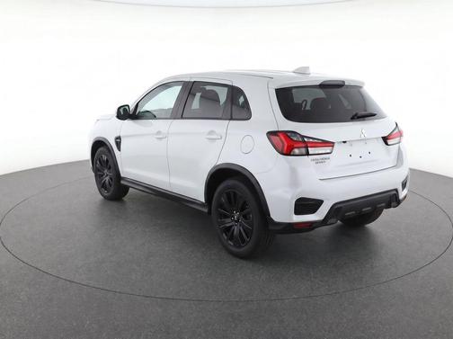 White Diamond 2026 Mitsubishi Outlander Sport 2.0 ES