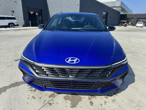 2025 Hyundai ELANTRA Sport