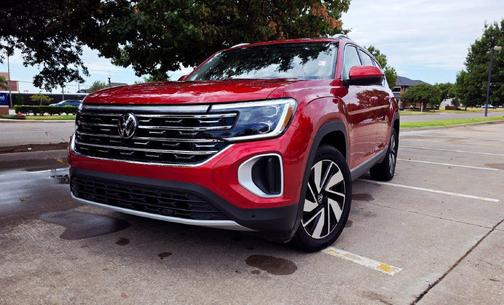 Aurora Red Metallic 2024 Volkswagen Atlas 2.0T SEL