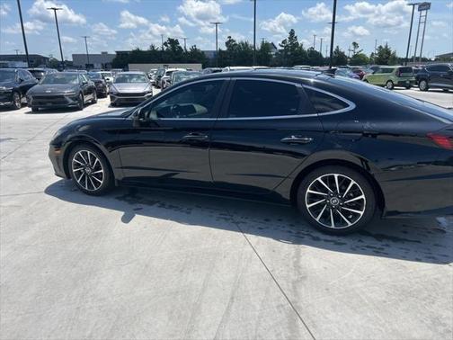 2023 Hyundai SONATA Limited