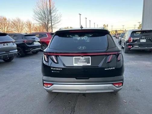 2025 Hyundai TUCSON Hybrid SEL Convenience