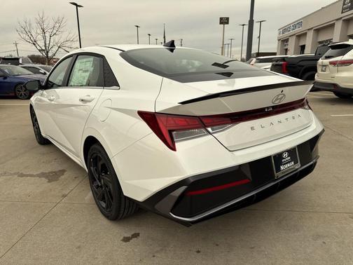 2026 Hyundai ELANTRA Sport