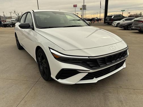 2026 Hyundai ELANTRA Sport