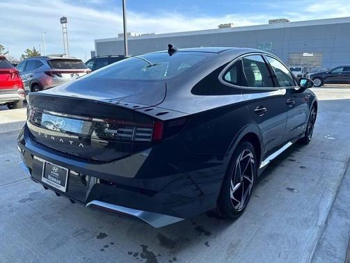 2026 Hyundai SONATA SEL