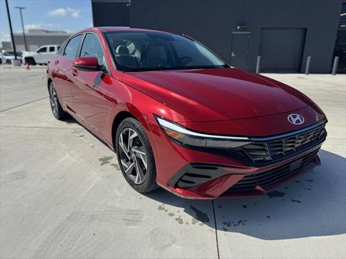 2025 Hyundai ELANTRA Limited