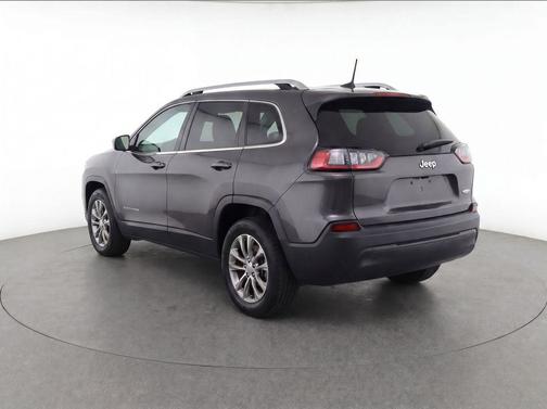 Granite Crystal Metallic Clearcoat 2019 Jeep Cherokee Latitude Plus