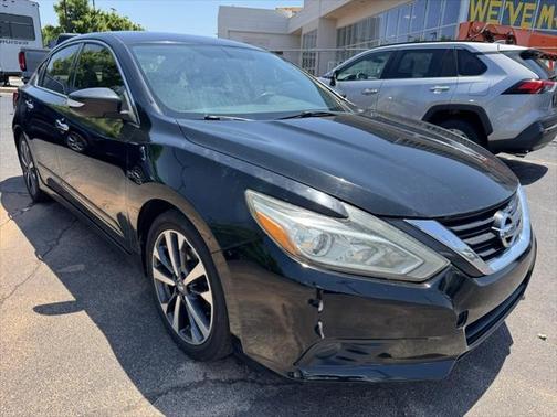 2016 Nissan Altima 2.5 SR