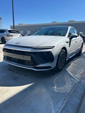 2026 Hyundai SONATA Hybrid Limited