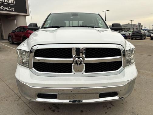 Bright White Clearcoat 2023 RAM 1500 Classic SLT