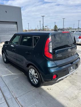 2017 Kia Soul +