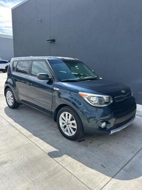 2017 Kia Soul +