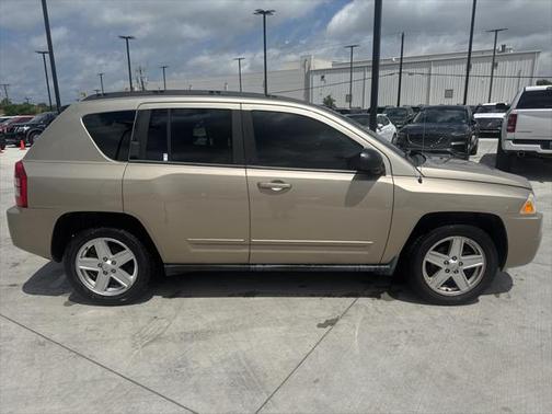 2010 Jeep Compass Sport