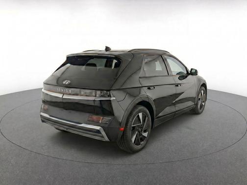 Abyss Black 2025 Hyundai IONIQ 5 SEL