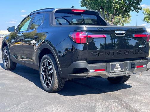 Phantom Black 2026 Hyundai SANTA CRUZ Limited