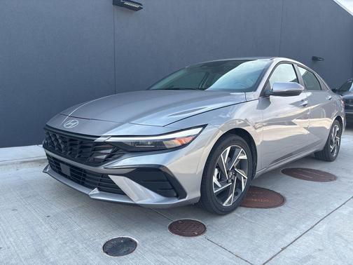 2025 Hyundai ELANTRA HEV Limited