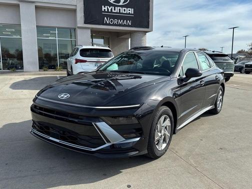 Carbon Blue 2026 Hyundai SONATA SE