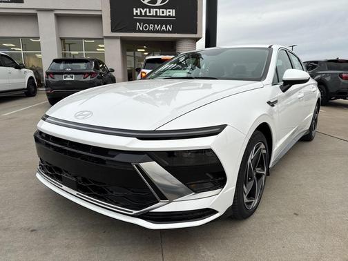 2026 Hyundai SONATA SEL