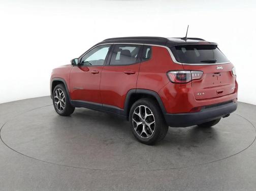 Red Hot Pearlcoat 2025 Jeep Compass Limited