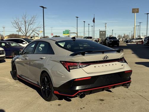 2025 Hyundai ELANTRA N Base