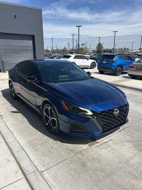 2023 Nissan Altima SR FWD