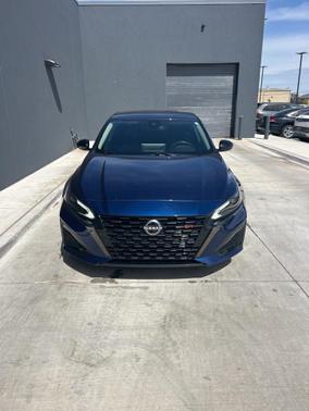 2023 Nissan Altima SR FWD