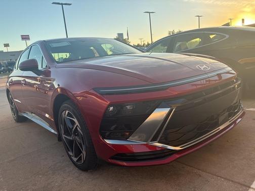 2026 Hyundai SONATA SEL