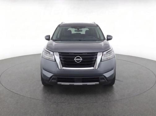 Gun Metallic 2025 Nissan Pathfinder SV FWD