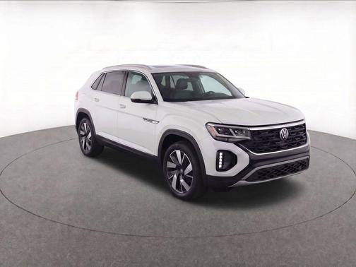 White 2026 Volkswagen Atlas Cross Sport 2.0T SE w/Technology 4MOTION
